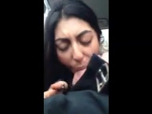 Парень развел на минет в машине армянку автостопщицу